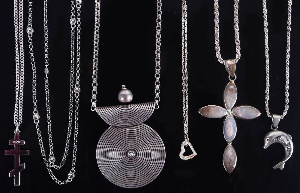 Lot 222232: STERLING SILVER NECKLACES CROSSES COLORED STONE-6