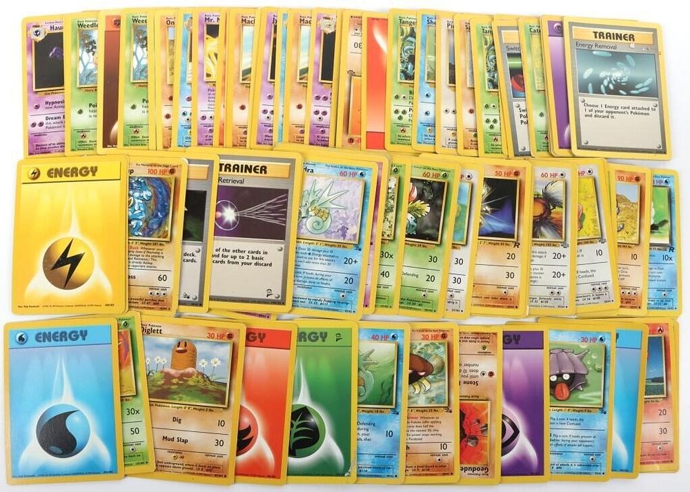 Lot 222284: POKEMON BASE SET OF 100 ASSORTED CARDS