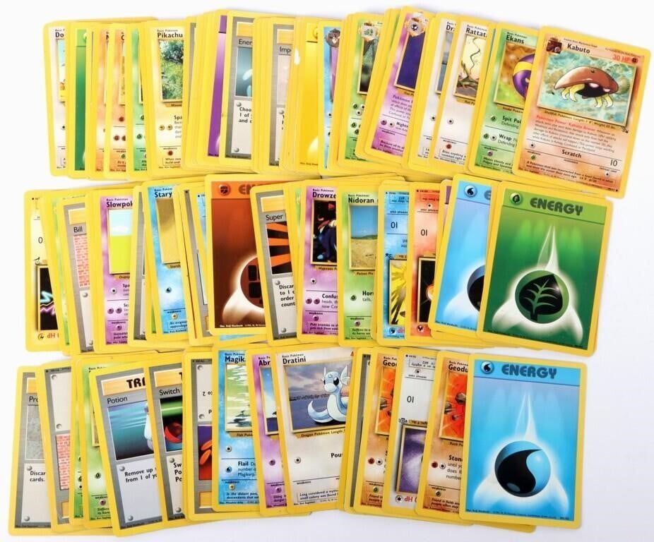 Lot 222285: POKEMON BASE SET OF ~100 TRADING CARDS