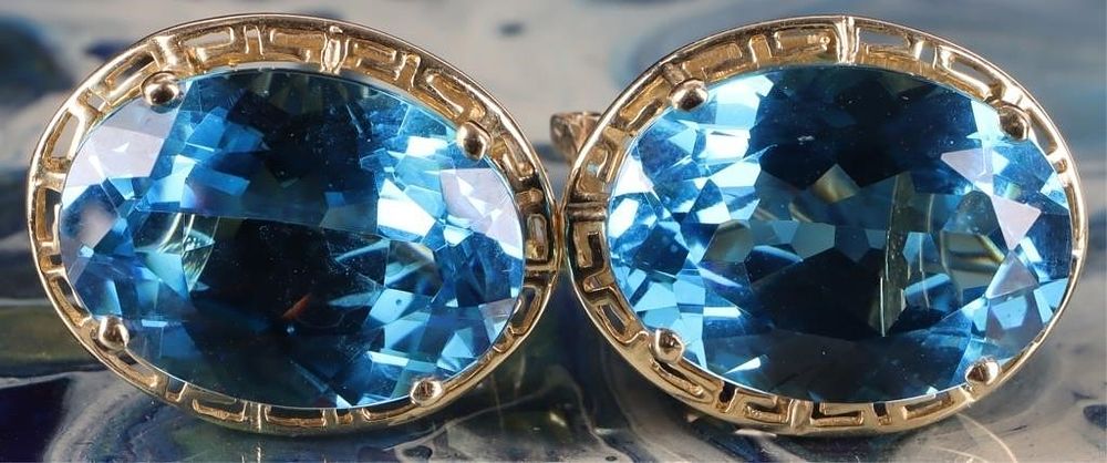 Lot 222323: 14K YELLOW GOLD LADIES EARRINGS W/ BLUE STONES