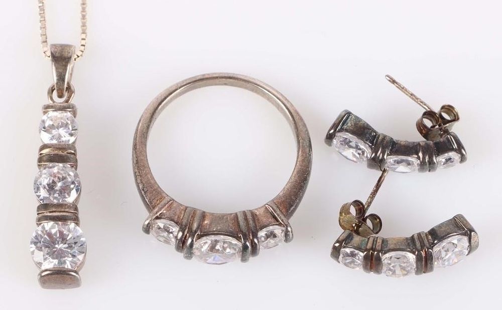 Lot 222347: STERLING SILVER CZ LADIES JEWELRY SET