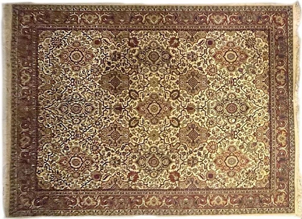 Lot 222397: LARGE RED ANTIQUE PERSIAN HAND-KNOTTED AREA RUG