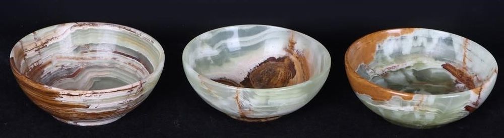 Lot 222405: CARVED MULTI COLOR GREEN ONYX CALCITE BOWL (3)