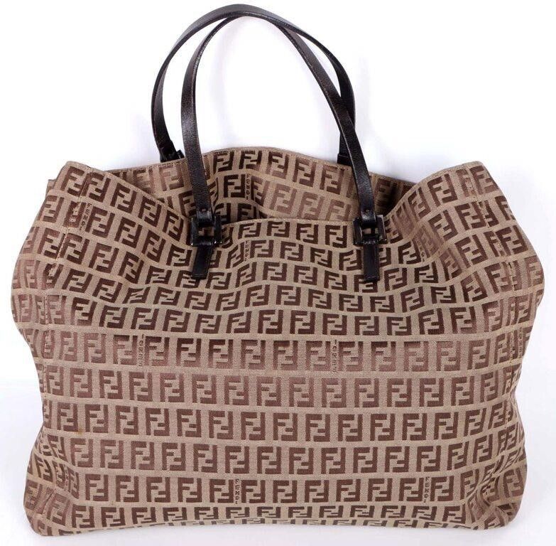 Lot 222445: FENDI ZUCCHINO CLOTH & LEATHER HANDBAG