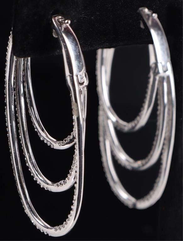 Lot 223407: DOZENS OF DIAMONDS 14K WHITE GOLD LADIES EARRINGS