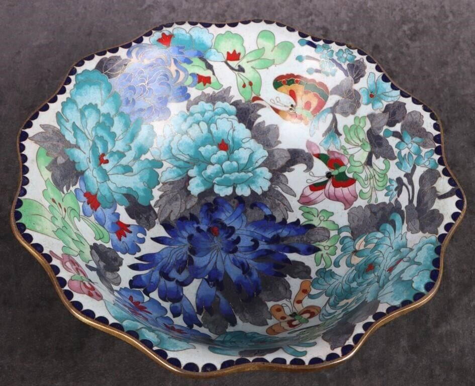 Lot 223440: BEAUTIFUL 10" ANTIQUE CHINESE CLOISONNE BOWL