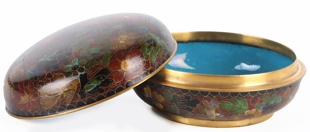 Lot 223441: VINTAGE CHINESE CLOISONNE ENAMEL TRINKET BOX
