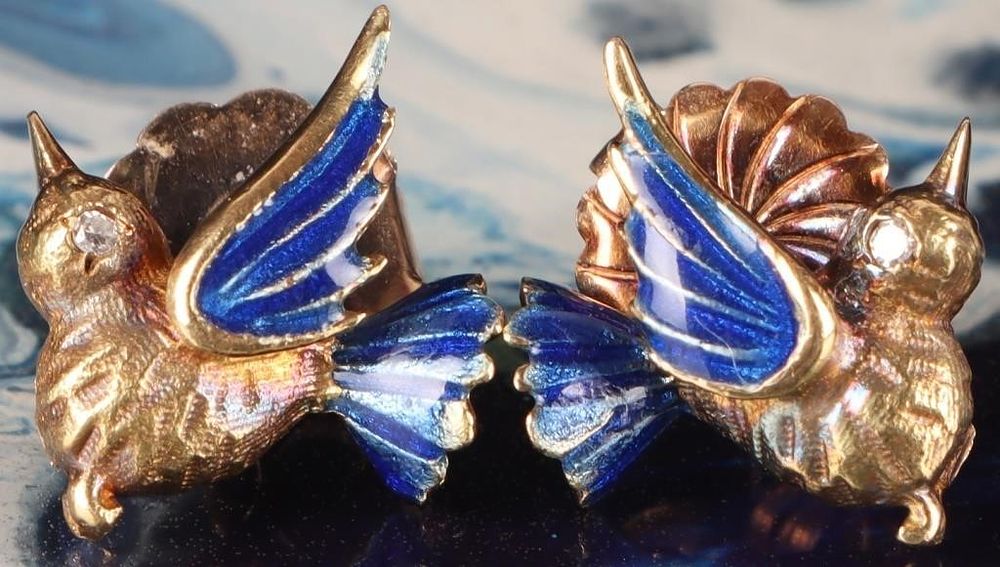 Lot 224321: 18K YELLOW GOLD LADIES BIRD EARRINGS W/ DIAMONDS