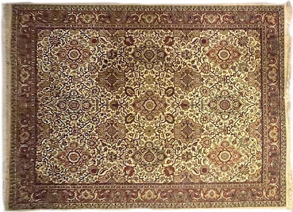 Lot 224427: LARGE RED ANTIQUE PERSIAN HAND-KNOTTED AREA RUG