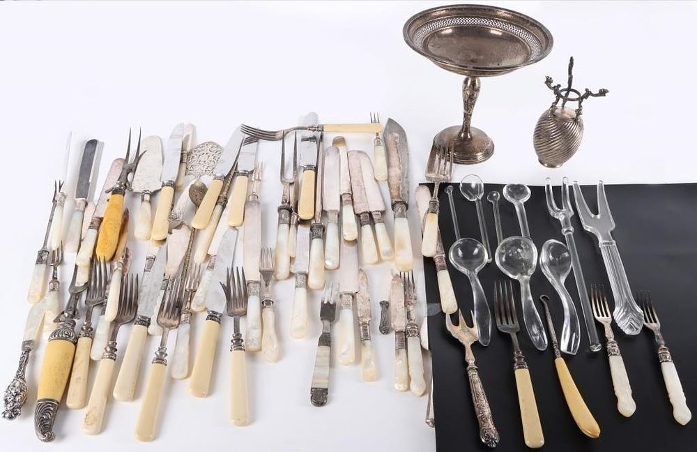 Lot 224428: ANTIQUE SILVERWARE STERLING, STEEL, MOP, GLASS 71