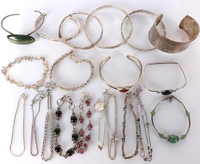 ASSORTED LADIES STERLING SILVER BRACELETS (20). Assorted ladies sterling silver bracelets lot of 