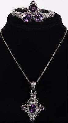 ORNATE SW STYLE 925 LADIES RING NECKLACE PENDANT-3. Set of three pieces of ornate Southwest 
