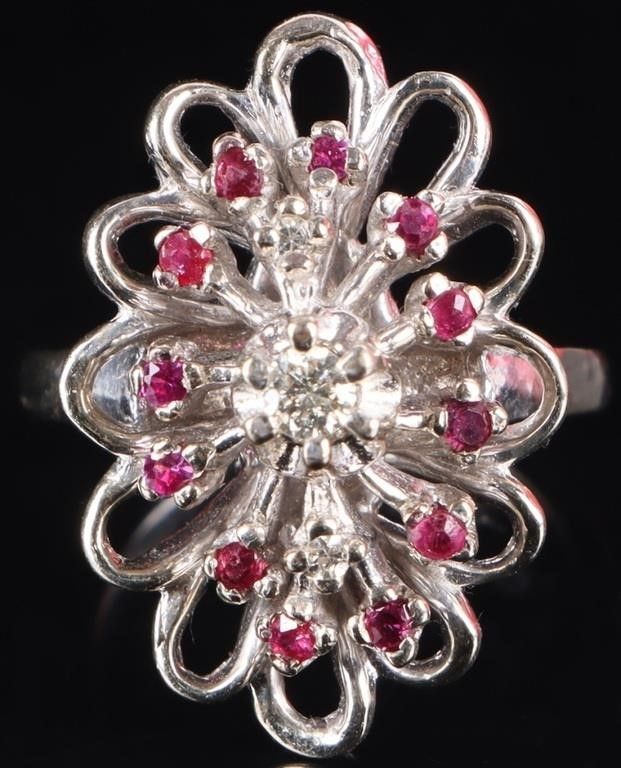 Lot 226173: 14K WHITE GOLD DIAMOND & PINK TOPAZ LADIES RING