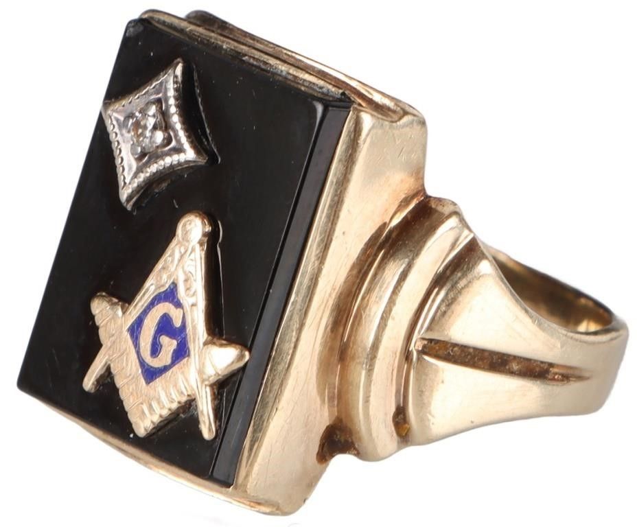 Lot 226218: 10K YELLOW GOLD GRANDMASTER MASON MENS RING
