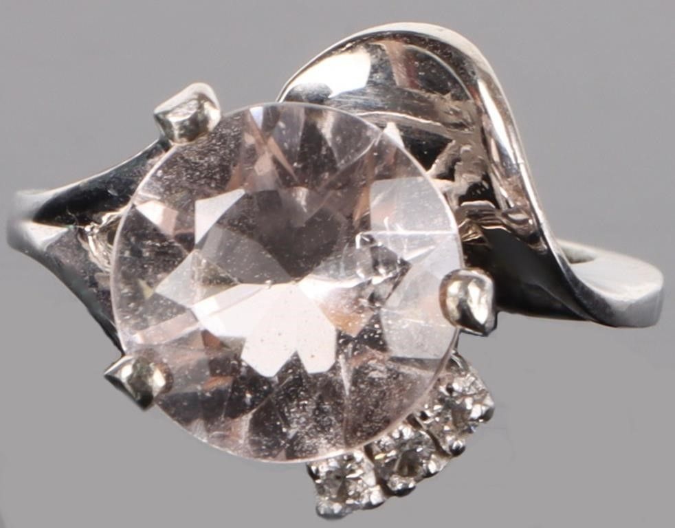 Lot 226235: ~3.0CT ROUND QUARTZ & TOPAZ 10K LADIES RING