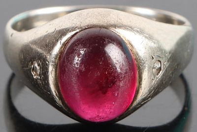 14K WHITE GOLD CABOCHON RUBY DIAMOND LADIES RING. 14K white gold cabochon ruby diamond ladies 