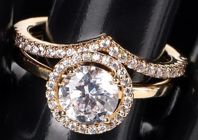 PANDORA 14K GOLD PLATED HALO WISHBONE SET. Pandora halo of gold sparkling wishbone ring set. 