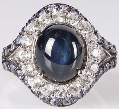 3CT STAR SAPPHIRE STERLING SILVER LADIES RING. Sterling silver ladies ring with a 3CT blue star 