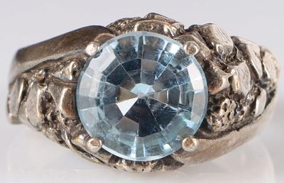 SCALY STERLING SILVER MENS RING W/ 5CT TOPAZ GEM. Sterling silver men's ring with a 5CT 
