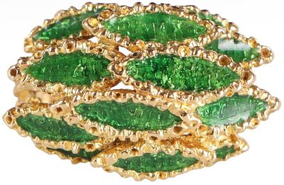 18K YELLOW GOLD GREEN ENAMEL ORNATE LEAF RING. 18K yellow gold green enamel ornate leaf design 
