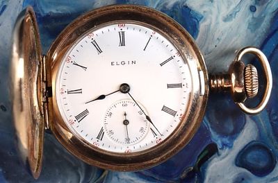 ANTIQUE 10K YELLOW GOLD ELGIN POCKET WATCH THICK. Antique 10K yellow gold Elgin thick-plate 