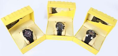 INVICTA MEN'S WRISTWATCHES IN BOXES LOT OF 3. This lot contains three Invicta Men's wristwatches 