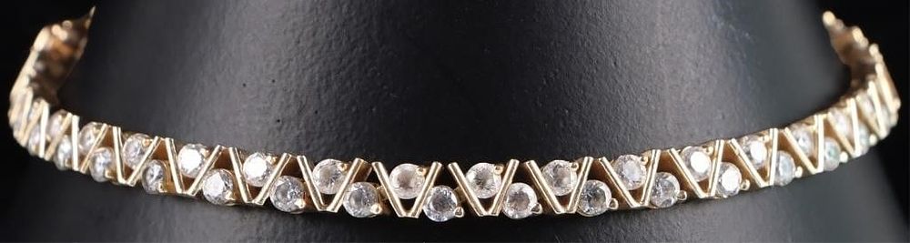 Lot 229156: 14K YELLOW GOLD CUBIC ZIRCONIA LADIES BRACELET