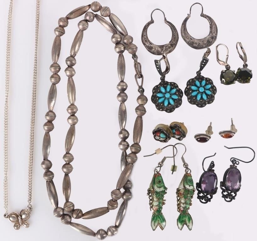 Lot 229228: STERLING SILVER LADIES EARRINGS & NECKLACES (9)