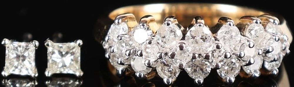 Lot 229239: 1.38CTW DIAS 14K YELLOW/WHITE GOLD RING & EARRINGS