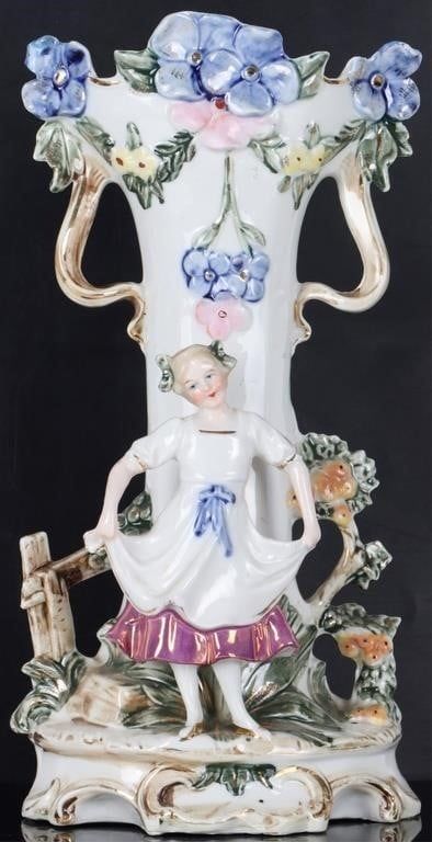 Lot 229348: ANTIQUE GERMAN PORCELAIN FLOWER VASE W GIRL STATUE