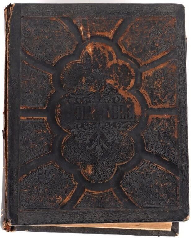 Lot 229360: KJV HOLMAN FAMILY BIBLE 1882 OLD & NEW TESTAMENTS