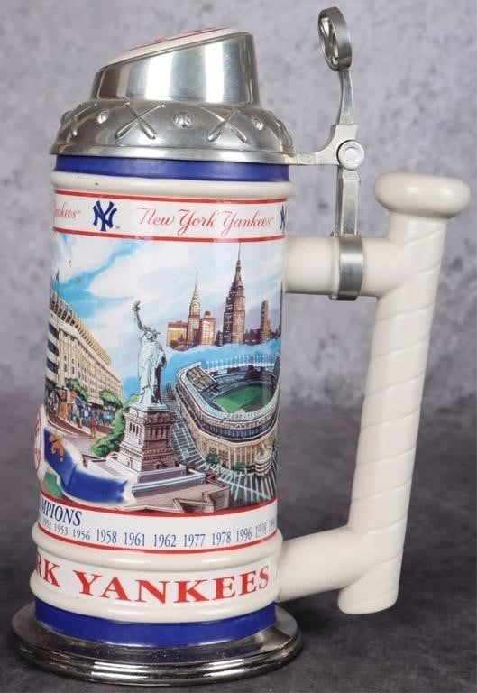 Lot 230526: NEW YORK YANKEES COLLECTORS BEER STEIN COA