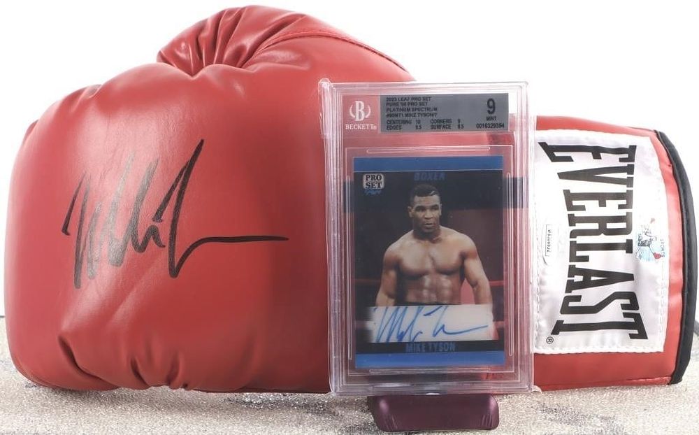 Lot 230527: MIKE TYSON SIGNED BOXING GLOVE AND GRADED CARD