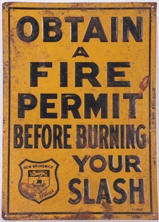 Lot 230539: VINTAGE NEW BRUNSWICK FOREST SERVICE METAL SIGN