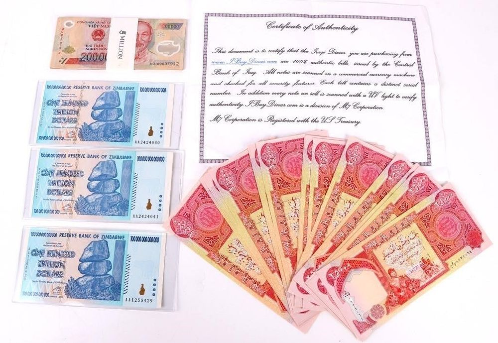 Lot 233041: MINT UNCIRCULATED FOREIGN CURRENCY NOTES