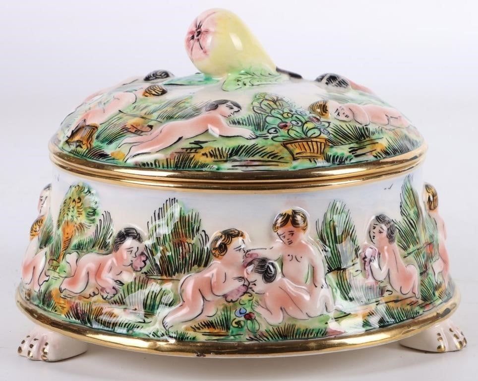 Lot 233050: VINTAGE CAPODIMONTE CHERUB TRINKET BOX WITH LID