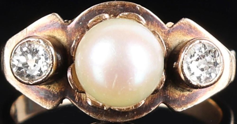 Lot 233067: 14K YELLOW GOLD NATURAL DIAMOND PEARL LADIES RING