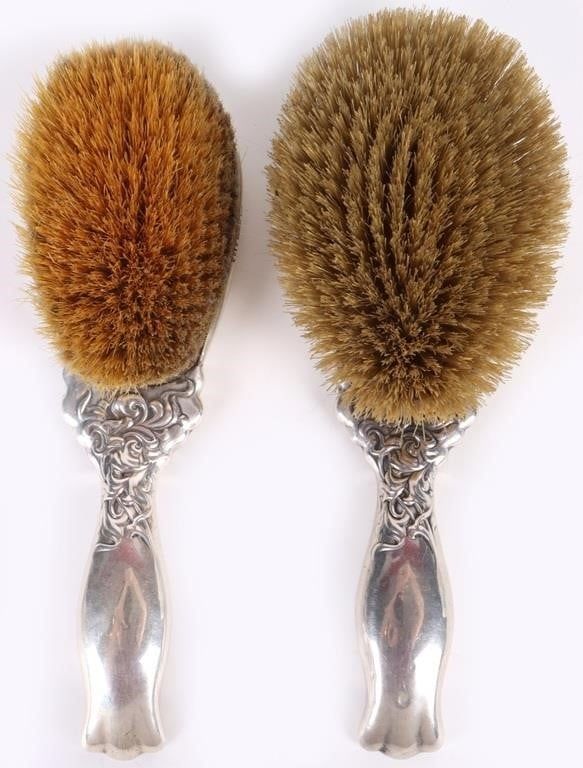 Lot 233118: ANTIQUE STERLING SILVER WHITING HAIR BRUSHES