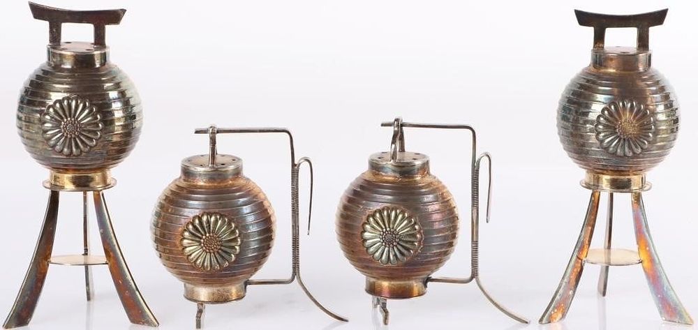 Lot 233132: ANTIQUE STERLING SILVER JAPANESE LANTERN SHAKERS-2