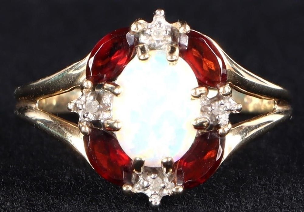 Lot 233151: 10K YELLOW GOLD DIAMOND OPAL GARNET LADIES RING