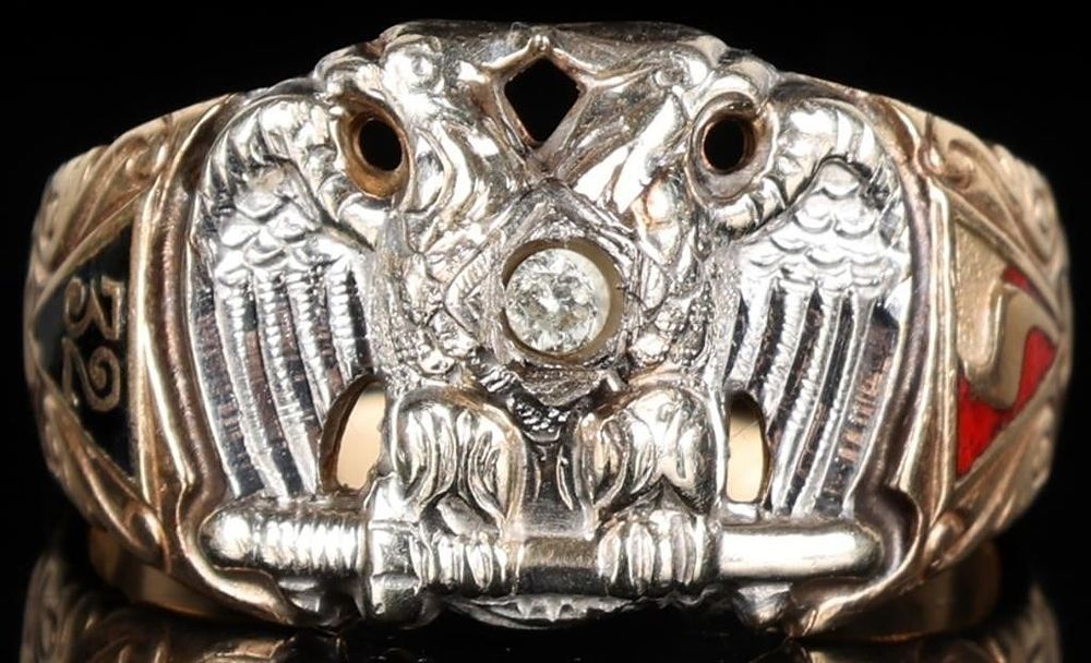 Lot 233175: 10K YELLOW GOLD TOPAZ 32 DEGREE FREEMASON RING