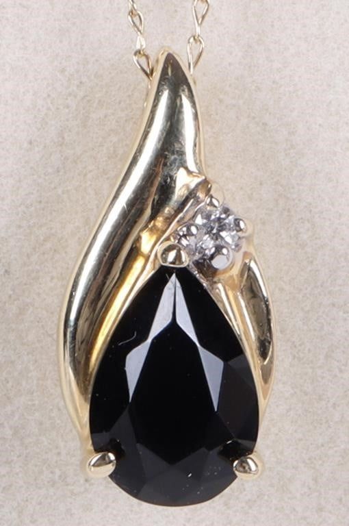Lot 233187: 14K YELLOW GOLD LADIES NECKLACE W/ OBSIDIAN & DIA