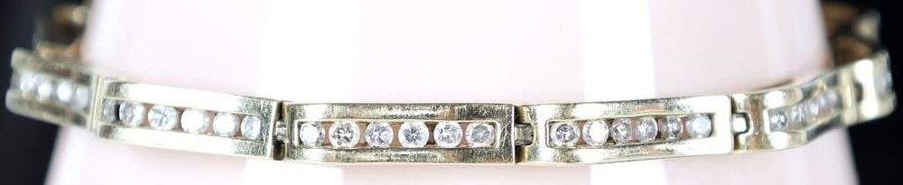 Lot 233197: 1.44CTW 72 DIAMOND 14K YELLOW GOLD LADIES BRACELET