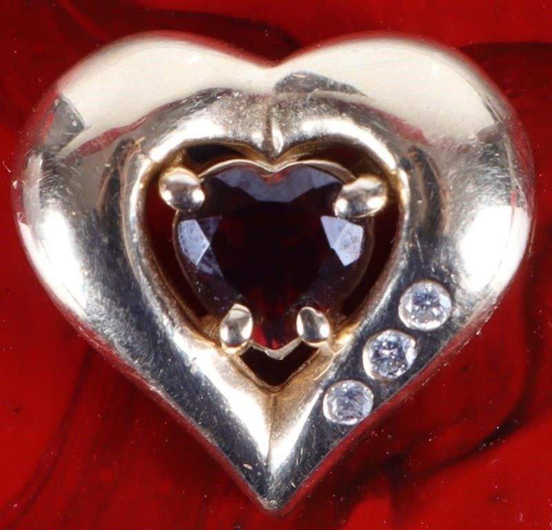 Lot 233259: 14K YELLOW GOLD LADIES PENDANT W/ DIAS & GARNET