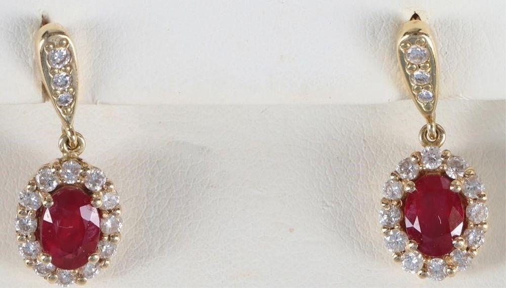 Lot 233280: 18K YELLOW GOLD NATURAL DIAMOND RUBY EARRINGS