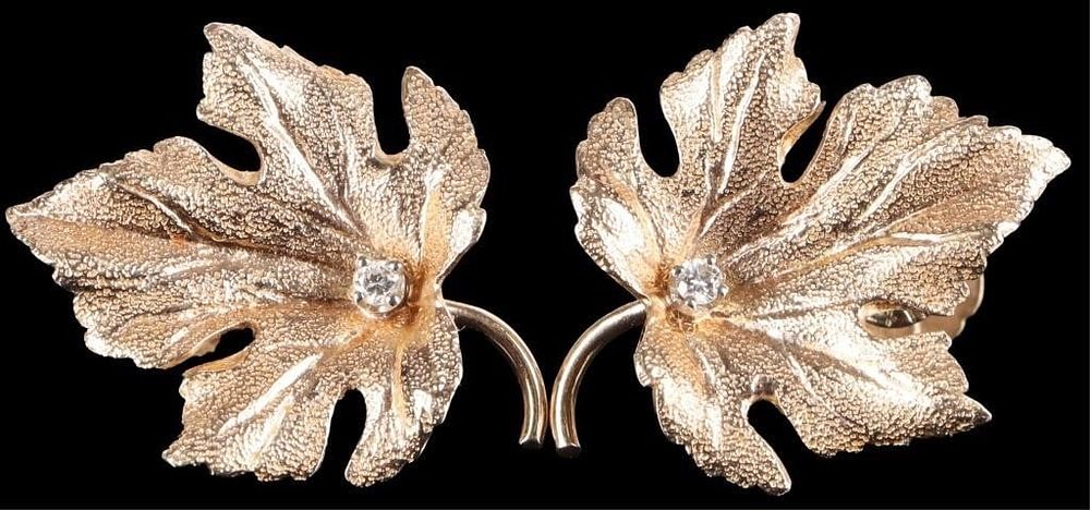 Lot 233289: 14K YELLOW GOLD DIAMOND LEAF LADIES EARRINGS