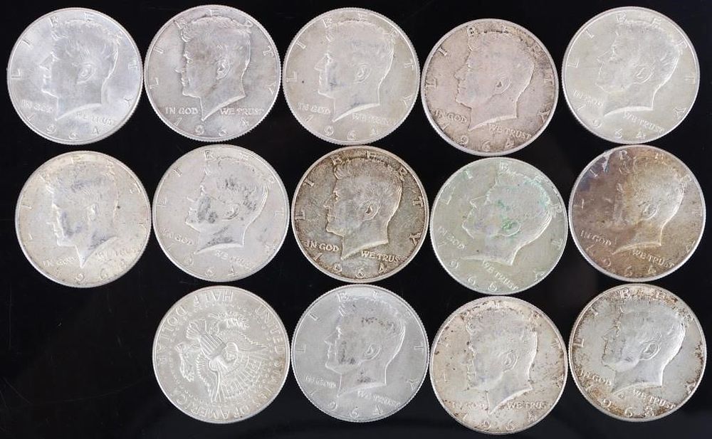 Lot 233344: ASSORTED 90% SILVER KENNEDY HALF DOLLARS - (14)