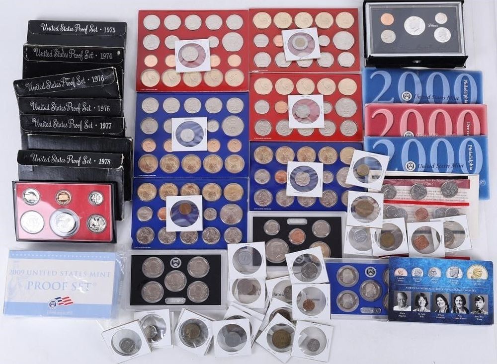 Lot 233371: ASSORTED U.S./ FOREIGN COLLECTIBLE COINAGE LOT