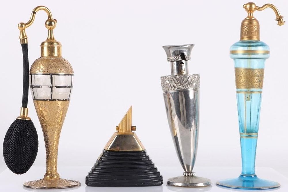 Lot 233383: ANTIQUE/VINTAGE DEVILBISS PERFUME ATOMIZERS (4)