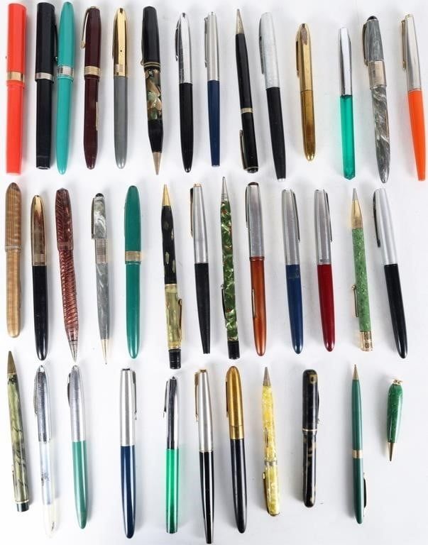 Lot 233398: VINTAGE FOUNTAIN PENS MECH PENCILS SCHEAFFER (38)